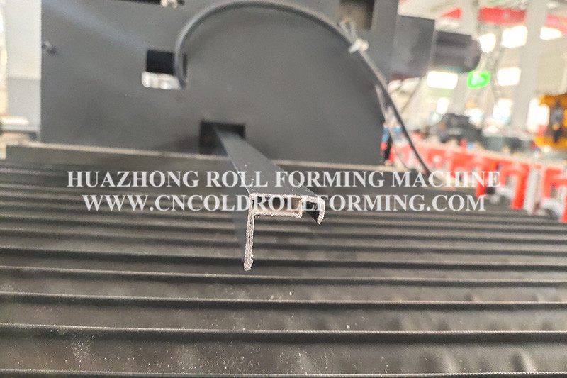 CUSTOMIZED FRAME ROLL FORMING MACHINE