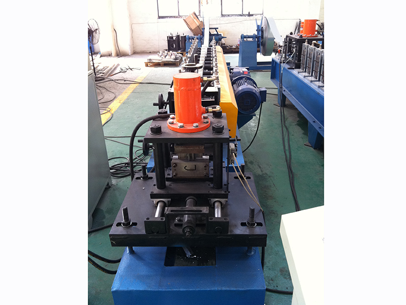 ROLL FORMING MACHINE FOR 2 INCHES TRACK